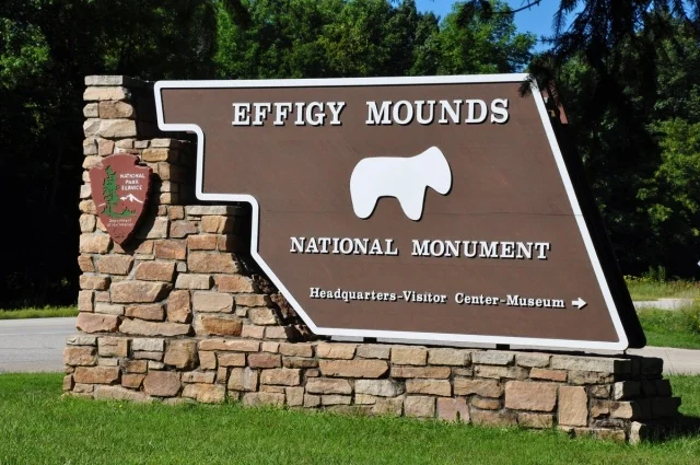 Effigy Mounds